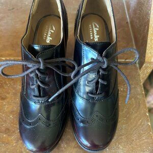 Clarks Artisan Ciera Brine Size 7 M Burgundy Oxford Heel